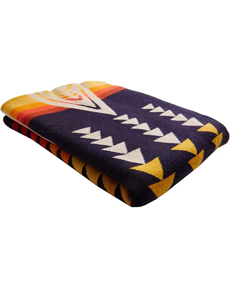 Pendleton Jacquard Knit Throw | Bedding 5 Pendleton Jacquard Knit Throw | Bedding - Image 3