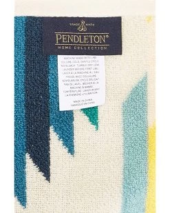 Pendleton Oversized Jacquard Towel | Water Sports -Hanky Panky Sales Store 81GgnEJvOrL. AC SR736920